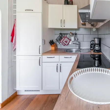 Сasa de vacaciones Charming House With Wellness