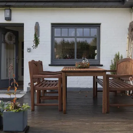 Charming House With Wellness Feriehus *