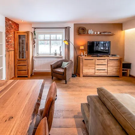 Charming House With Wellness