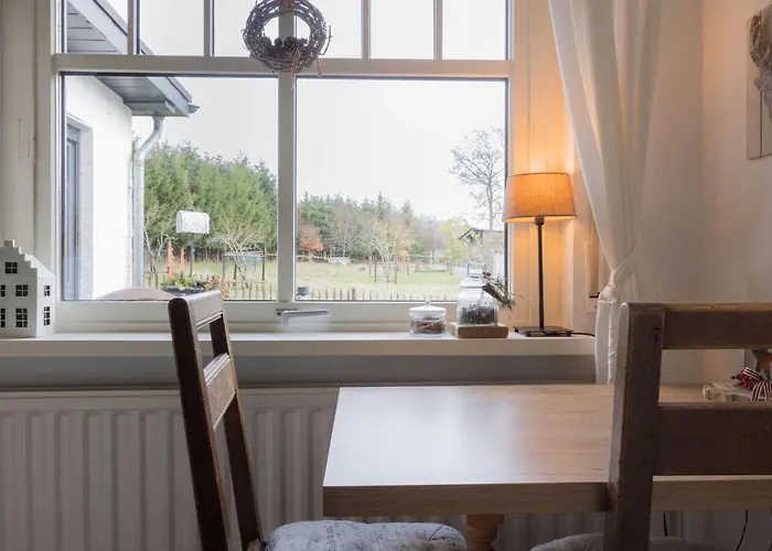 Charming House With Wellness בולאנז'